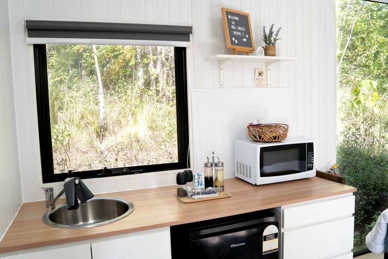 Tiny Houses (Australia, Perwillowen, Queensland)