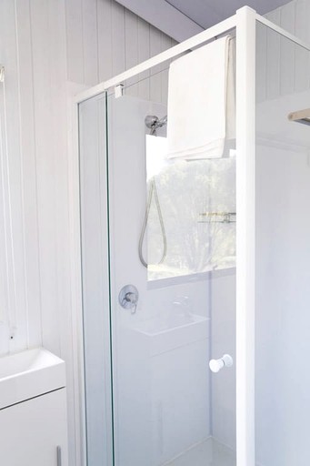 Tiny Houses (Australia, Perwillowen, Queensland)