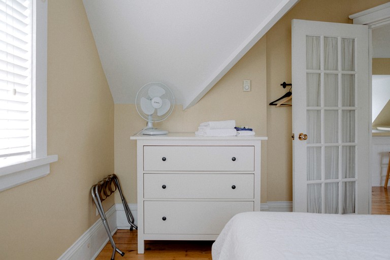 Vacation Rentals (Canada, Prince Edward, Ontario)