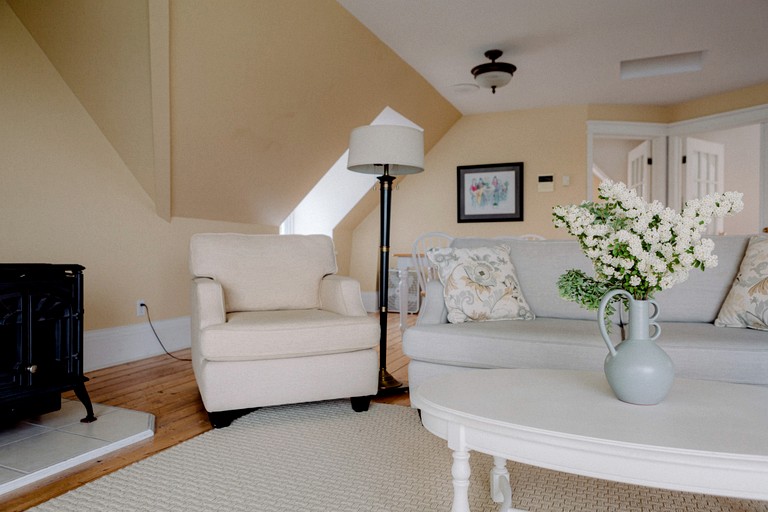 Vacation Rentals (Canada, Prince Edward, Ontario)