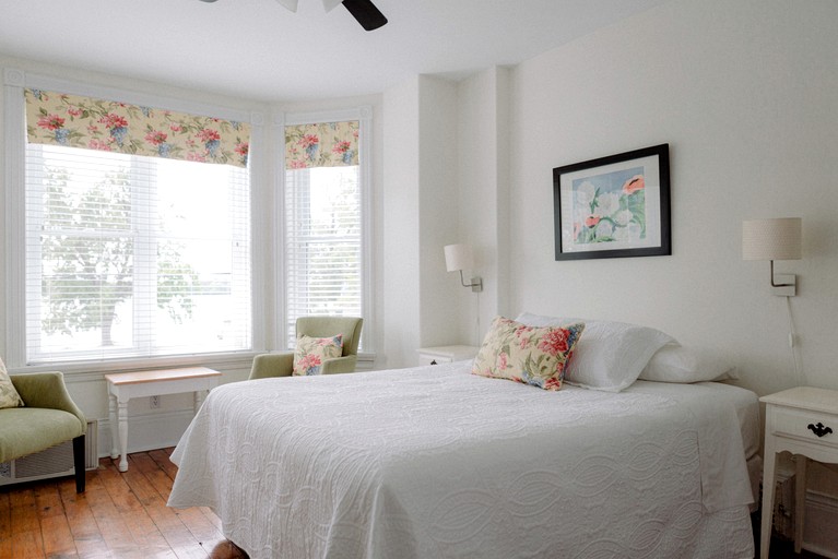 Vacation Rentals (Canada, Prince Edward, Ontario)