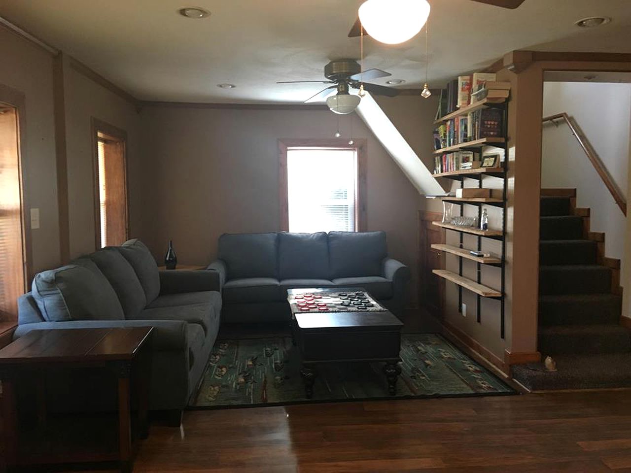 Gorgeous Vacation Cabin for Groups with Stylish Interior near Huntington, West Virginia