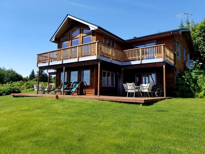 Cabins (Homer, Alaska, United States)