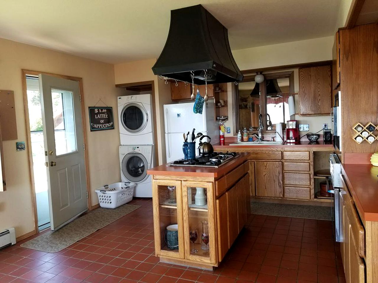 Gorgeous View from Comfortable Lodge Overlooking Kachemak Bay in Alaska