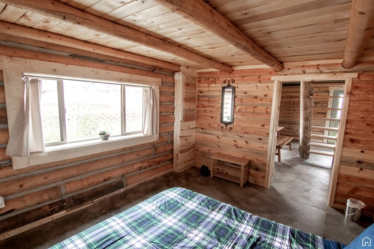 Cabins (United States of America, Blanding, Utah)