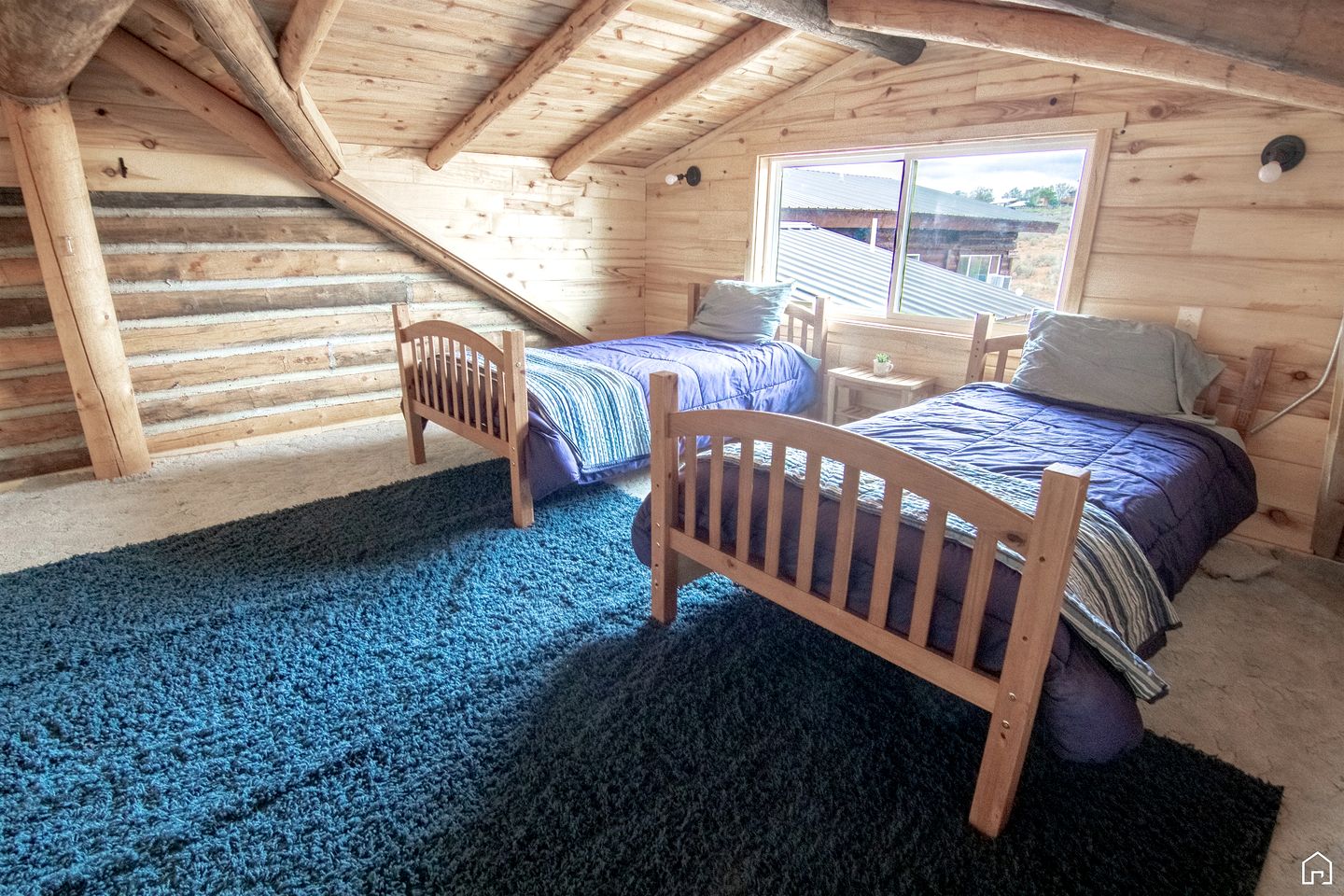 Gorgeous Wooden Rustic Cabin in Blanding, Utah