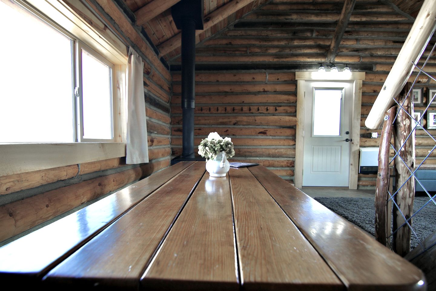Gorgeous Wooden Rustic Cabin in Blanding, Utah