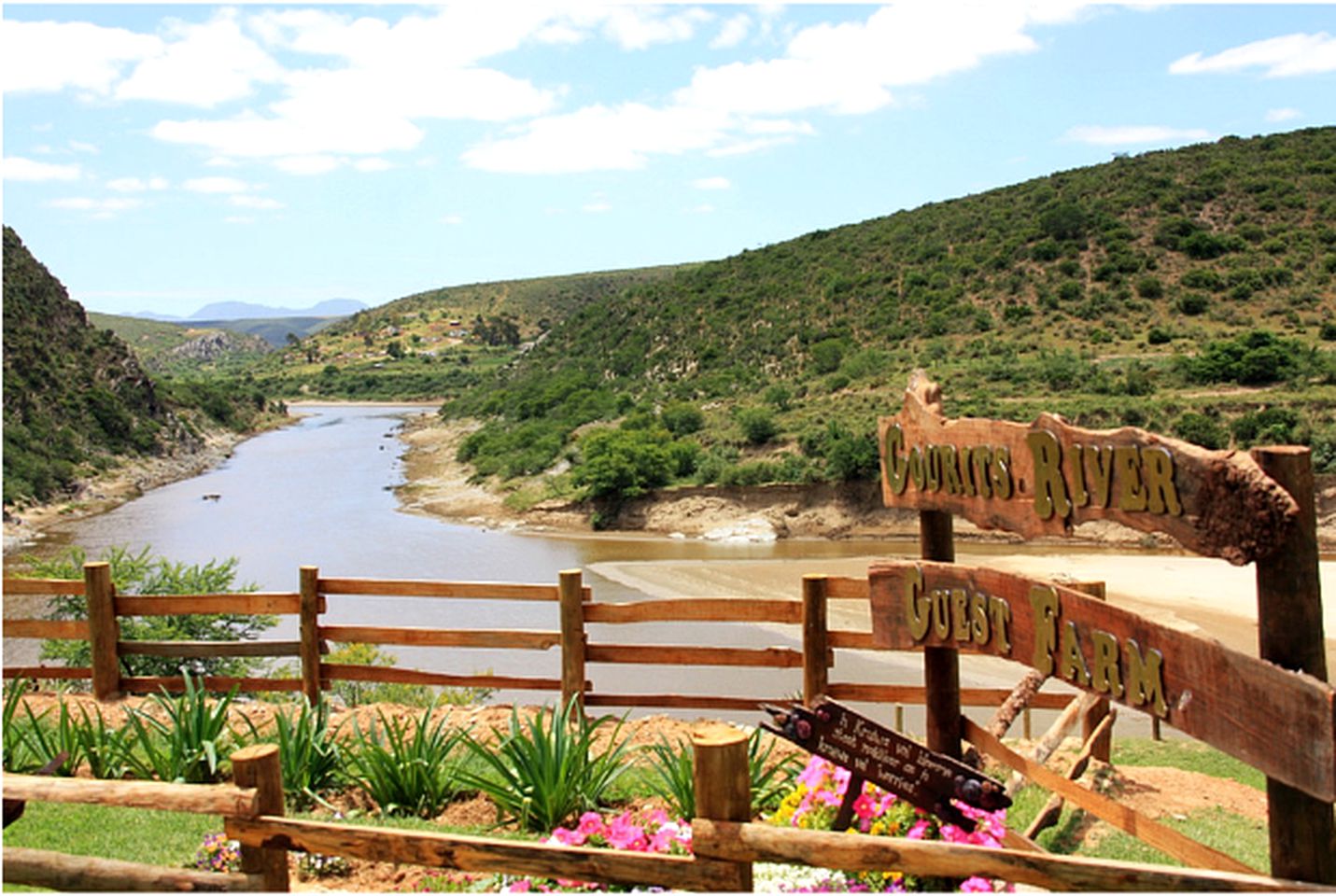 Family-Friendly Riverside Vacation Rental near Albertinia, South Africa