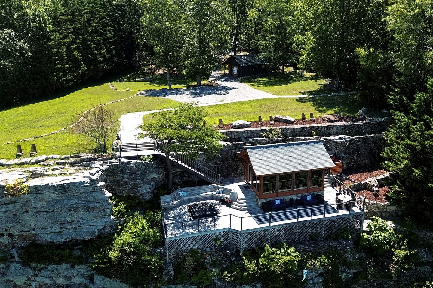Gorgeous Tea House for Two with Incredible Views for the Ultimate Romantic Escape near Menlo, Georgia