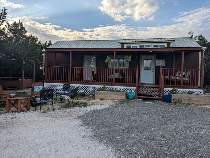 Cabins (United States of America, Granbury, Texas)