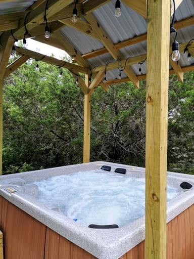 Cabins (United States of America, Granbury, Texas)