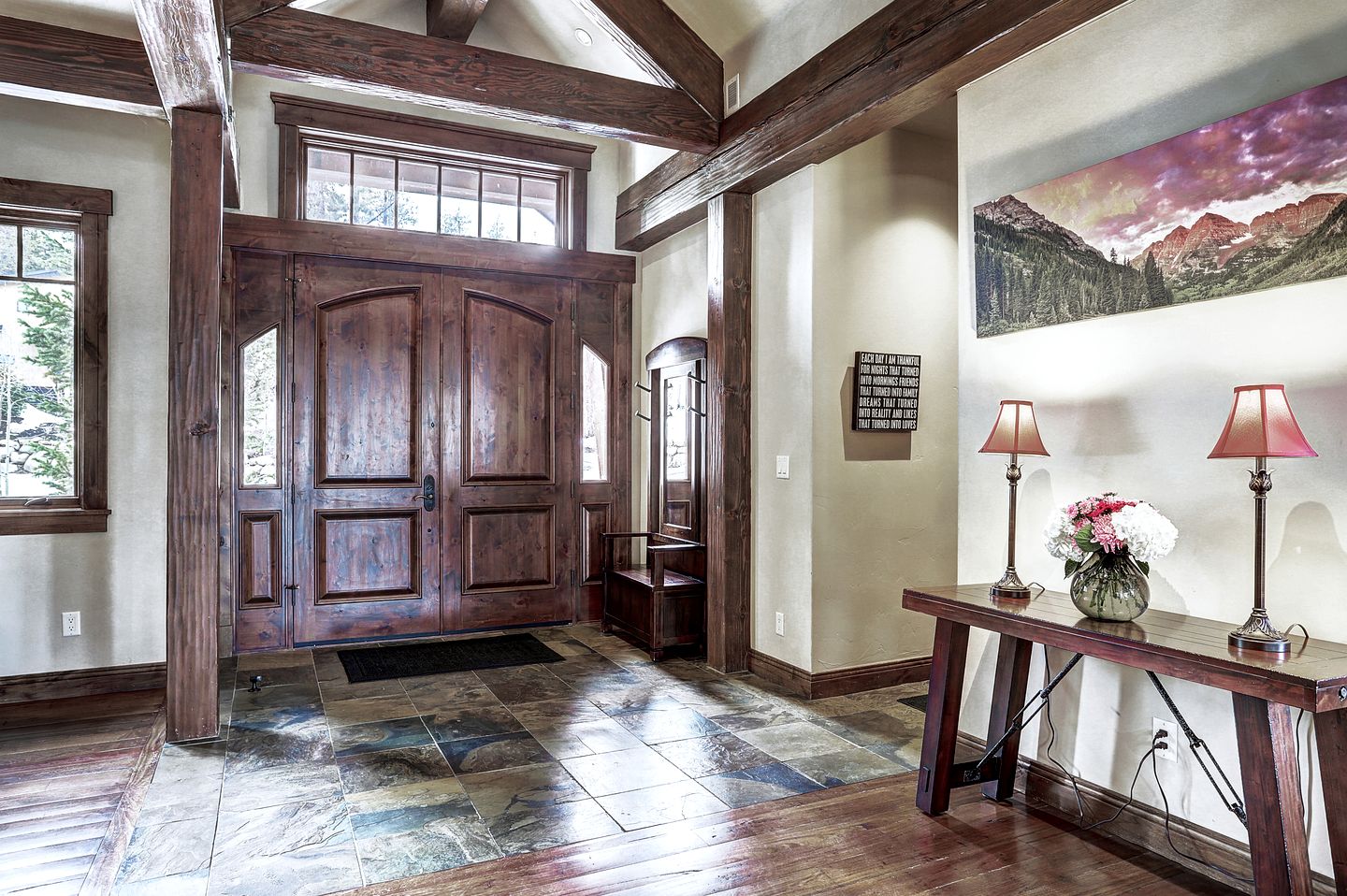 Luxury Mountain Retreat with Hot Tub and Games Room for Family Getaways in Breckenridge, Colorado