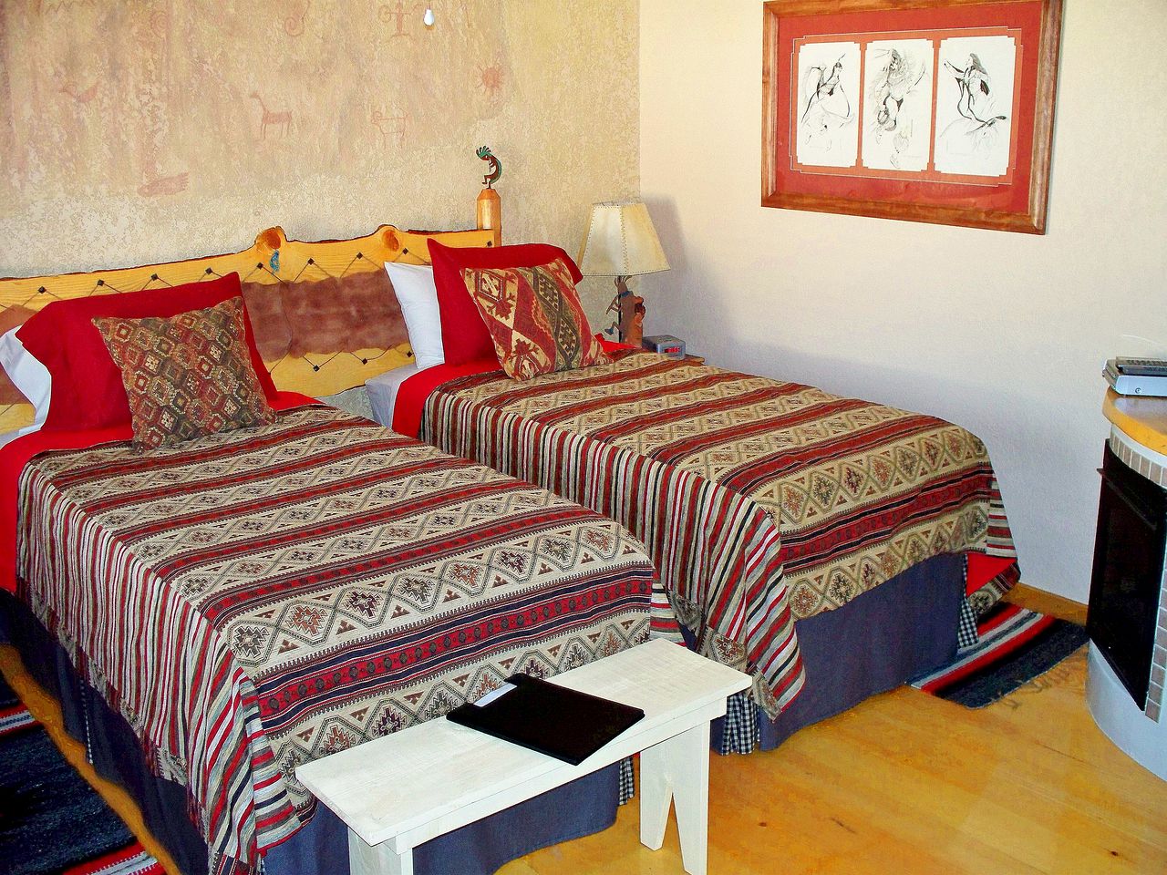 Deluxe Suite Rental in the Foothills of Bill Williams Mountain in Williams, Arizona