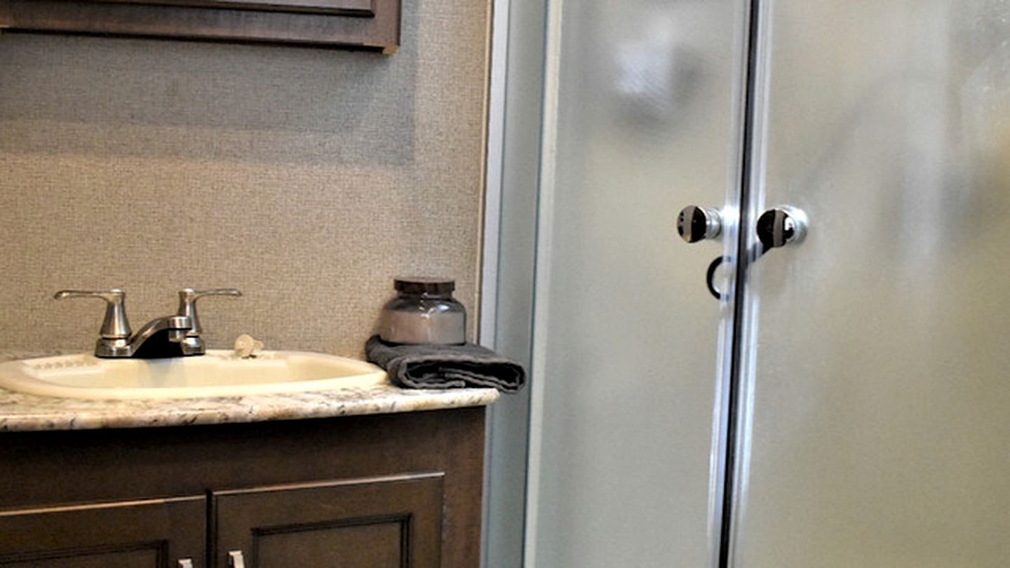 Inviting RV Suite with Private Deck, Grill & Firepit Near Williams, Arizona