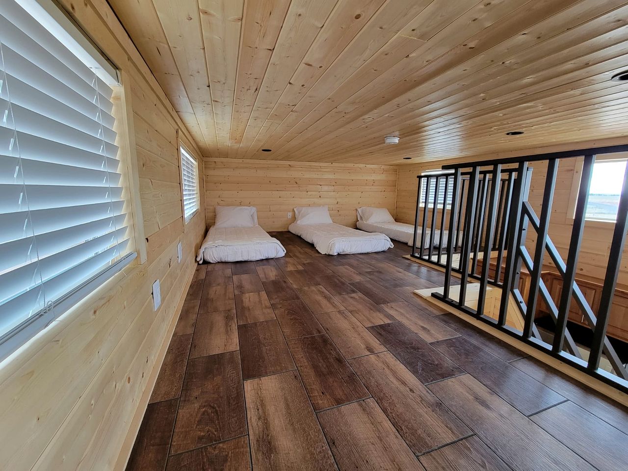 Luxury Glamping Experience in a Serene Tiny Home Setting in Williams, Arizona