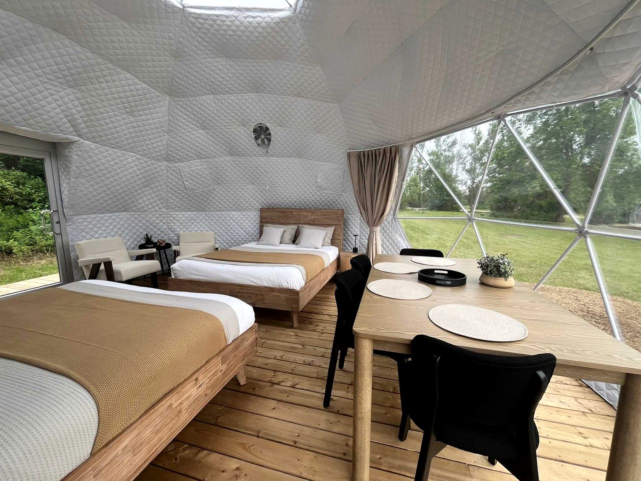 Stylish Glamping Dome with Forest Views near Bruce Peninsula Park in Tobermory, Ontario