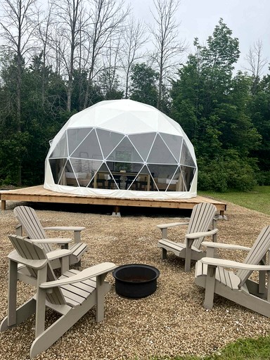 Luxury Nordic Geodome with Skylight Near The Grotto – Tobermory, Ontario