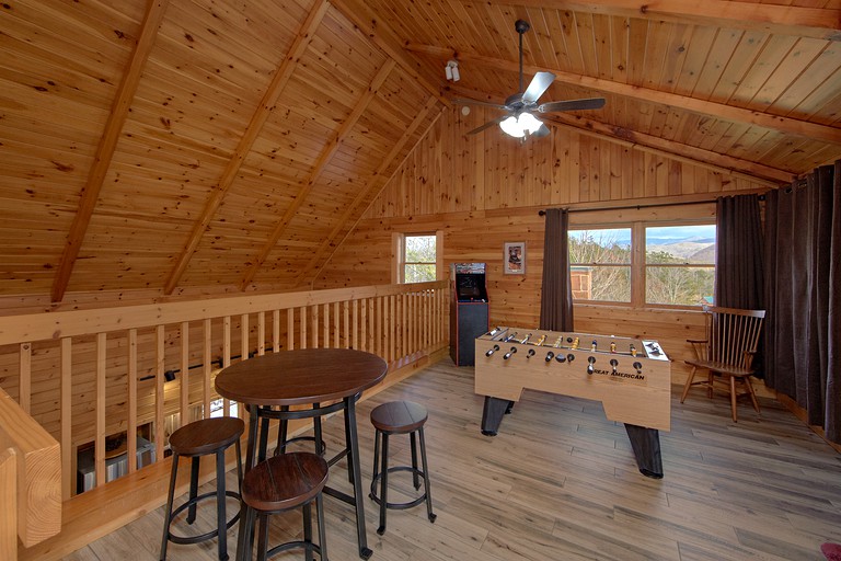 -- (United States, Gatlinburg, Tennessee)