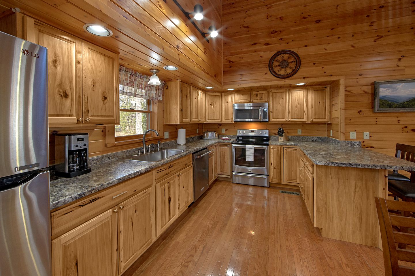 Regal Rental Cabin for a Family Getaway in Gatlinburg, Tennessee