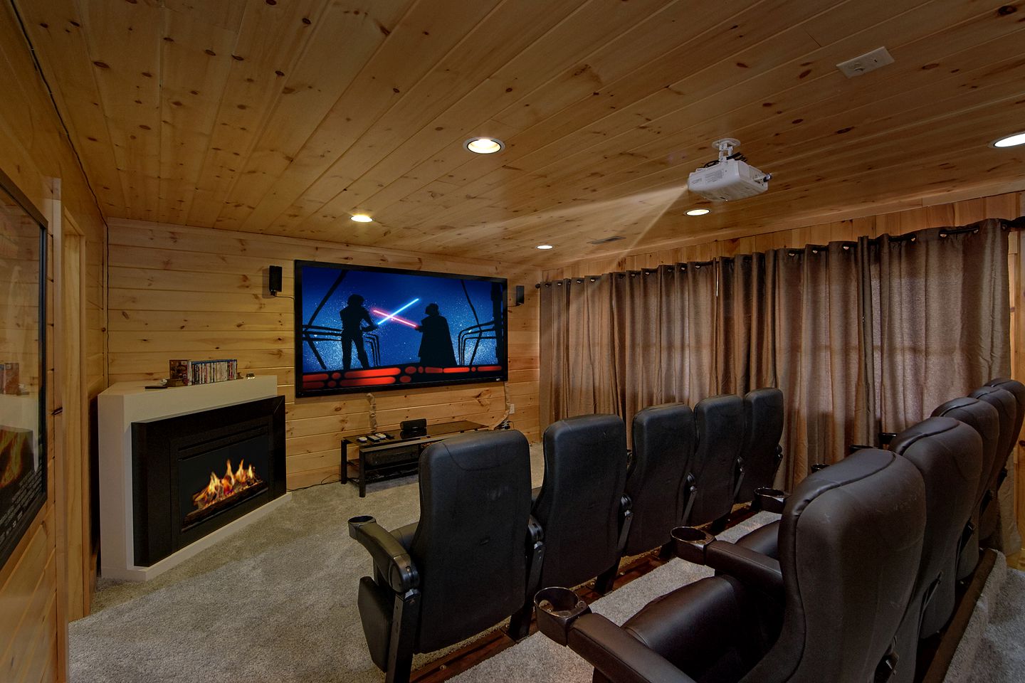 Regal Rental Cabin for a Family Getaway in Gatlinburg, Tennessee