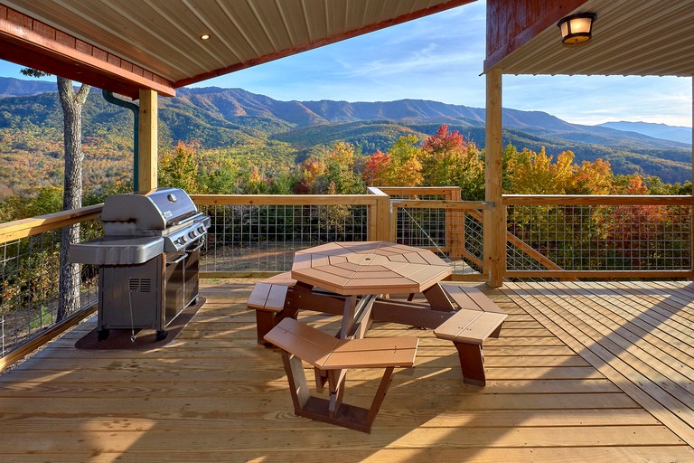 -- (United States, Gatlinburg, Tennessee)