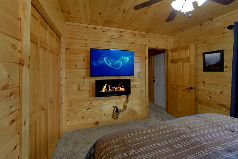 -- (United States, Gatlinburg, Tennessee)