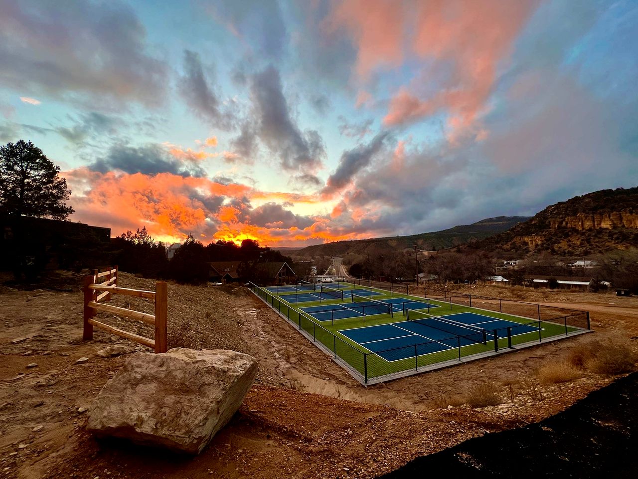 Newly Renovated Vacation Rental near Zion National Park, the Perfect Base for Family Adventures in Orderville, Utah