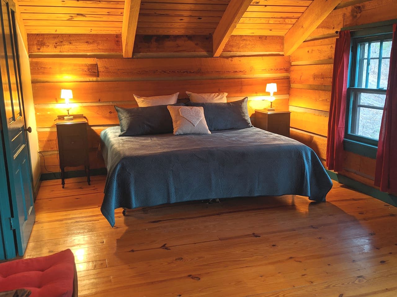 Secluded Pet Friendly Cabin on 34 Acres of North Carolina Forest, with Mountain and River views