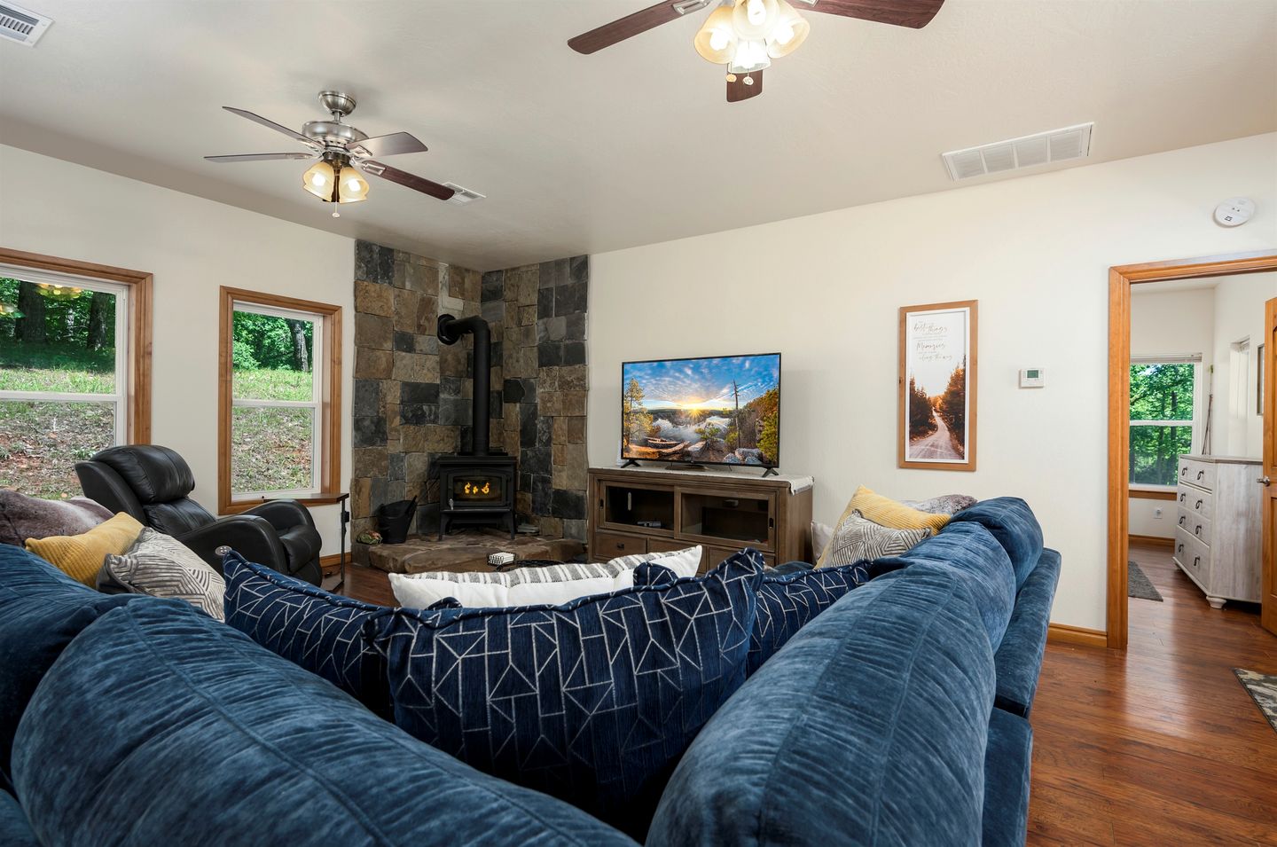 Enchanting Riverside Cabin Retreat with Mountain Views near Sardis Lake Oklahoma