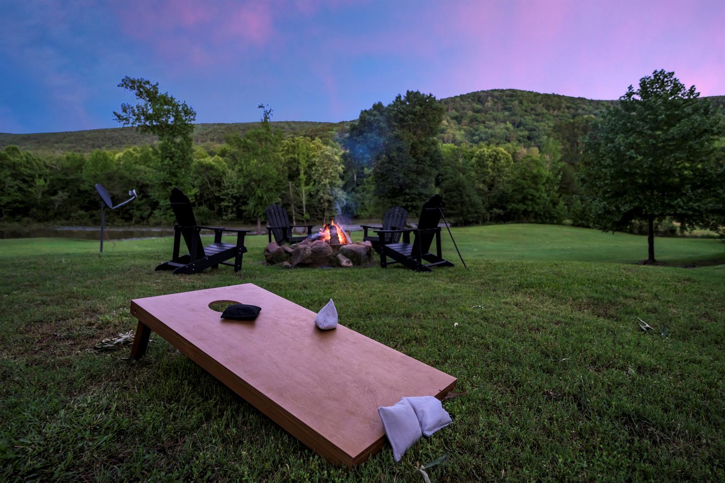 Enchanting Riverside Cabin Retreat with Mountain Views near Sardis Lake Oklahoma