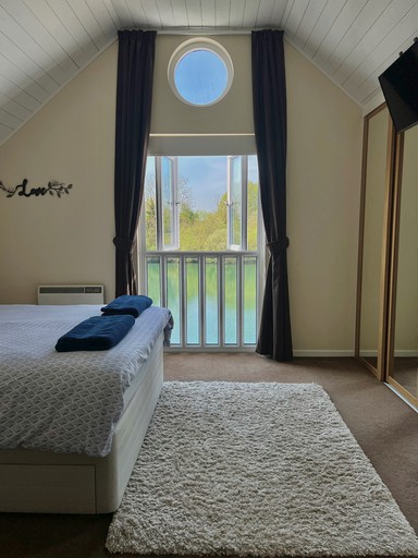 Vacation Rentals (United Kingdom, --, --)