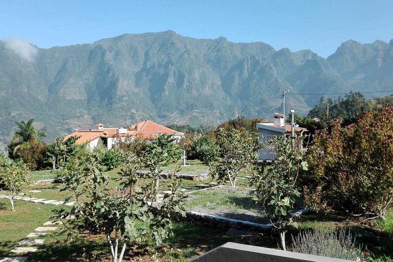 Cottages (São Vicente, Madeira, Portugal)