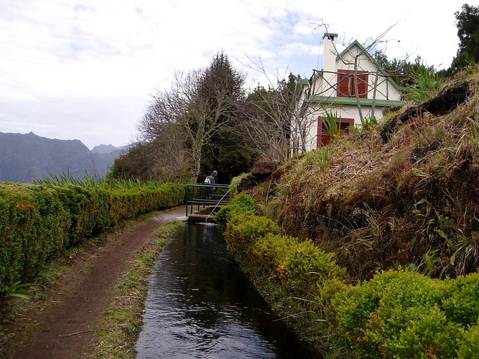 Cottages (São Vicente, Madeira, Portugal)