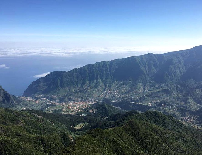 Cottages (São Vicente, Madeira, Portugal)