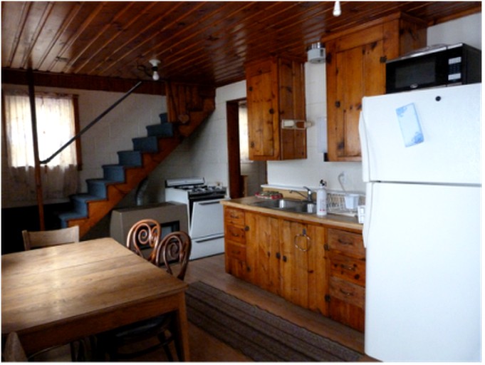 Cabins (Danbury, Wisconsin, United States)