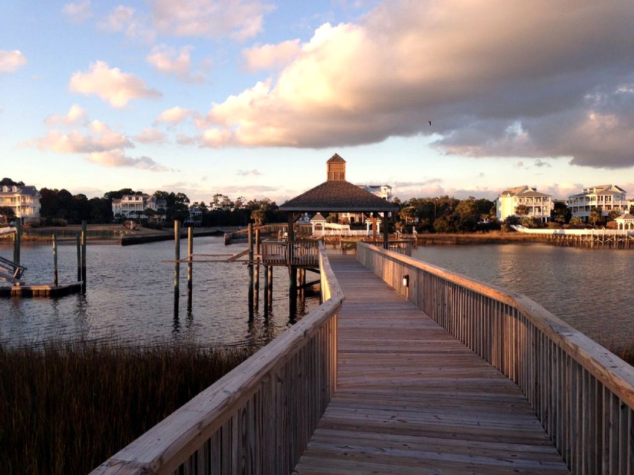 Vacation Rental for Families with Access to Pool and Tennis Courts in Holden Beach, North Carolina