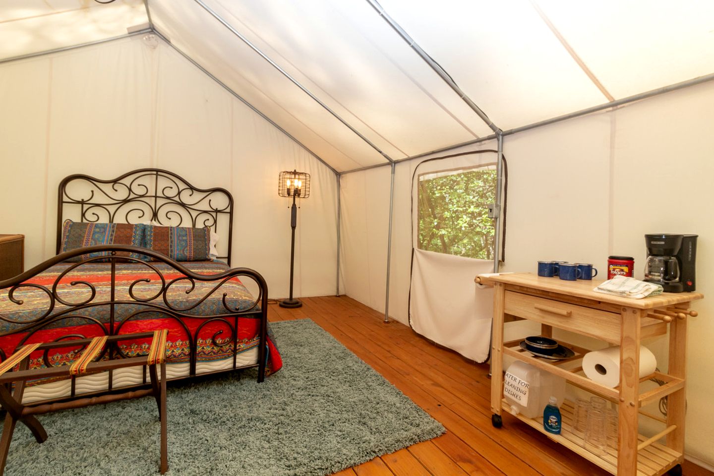 Great Cabins Ideal for Groups Getaways in Copperhill, Tennessee