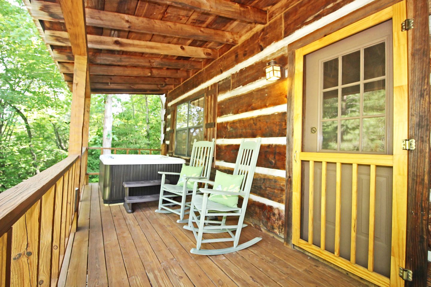 Great Cabins Ideal for Groups Getaways in Copperhill, Tennessee