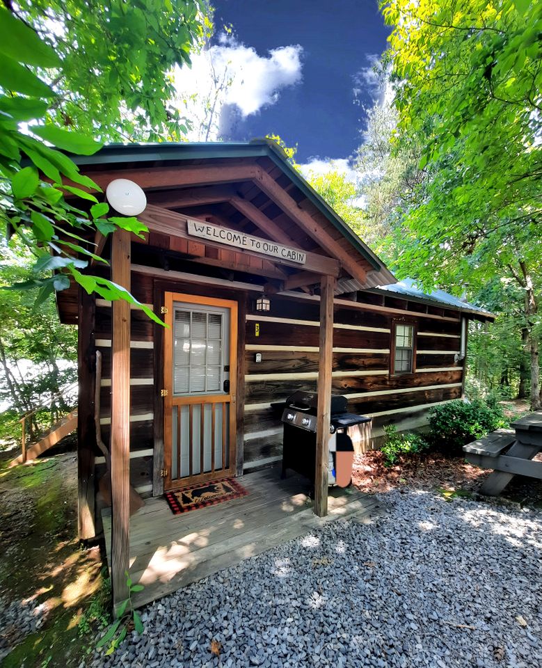 Great Cabins Ideal for Groups Getaways in Copperhill, Tennessee