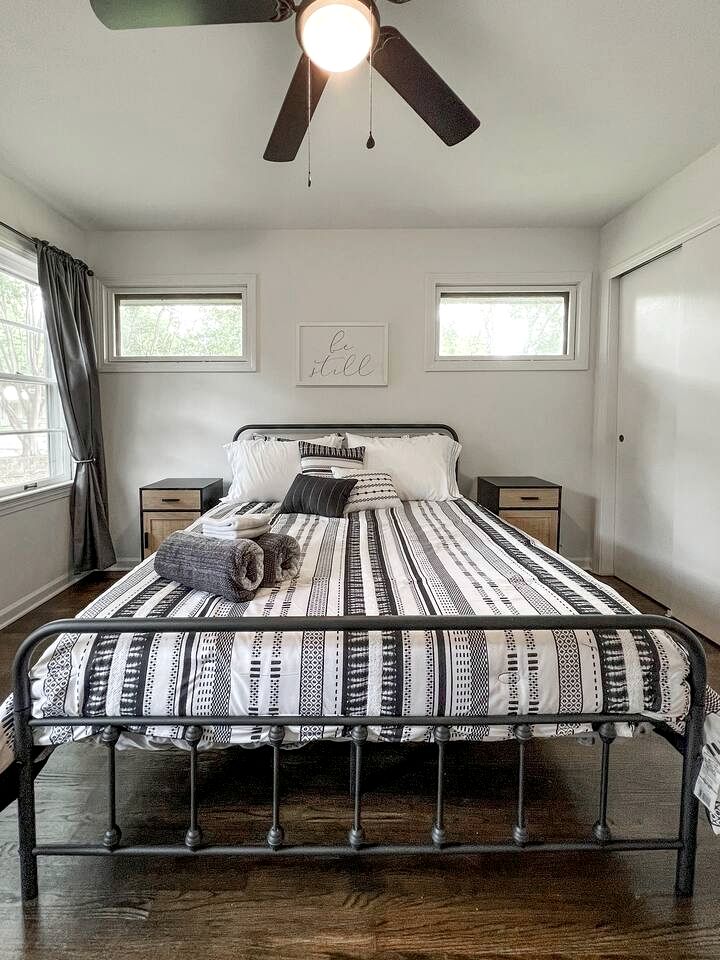 Great Cabin Perfect for Small Groups in Northport, Alabama