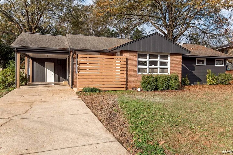 Cabins (United States of America, Northport, Alabama)