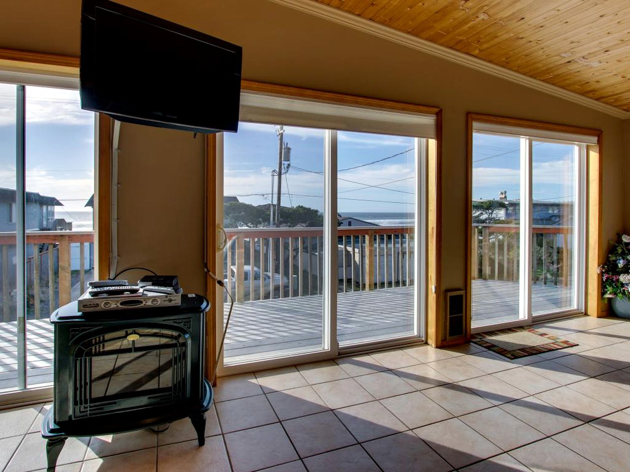 Rockaway Beach Retreat in Oregon