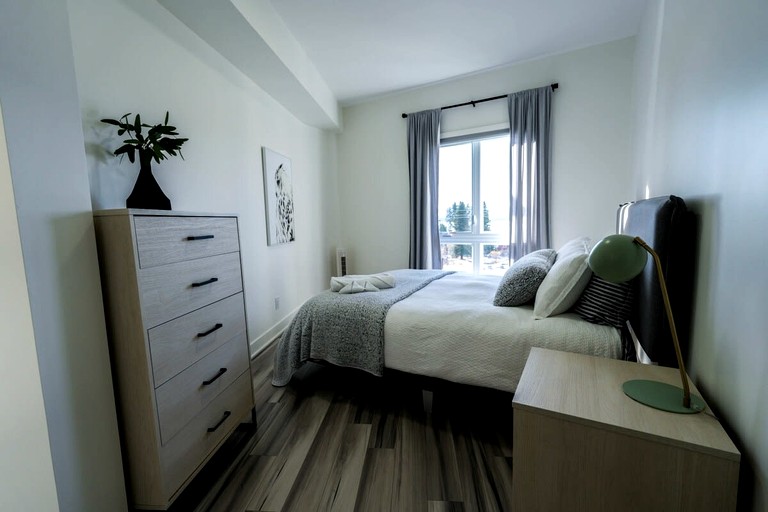 Cabins (Canada, Saint-Donat-de-Montcalm, Quebec)