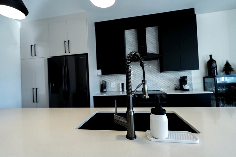 Cabins (Canada, Saint-Donat-de-Montcalm, Quebec)