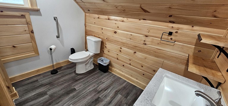 Cabins (United States of America, Greenville, Maine)