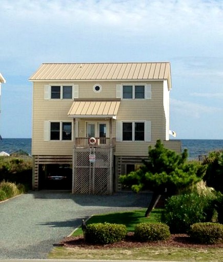 Beach Houses (Holden Beach, North Carolina, United States)