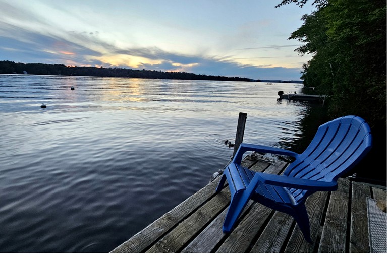 Cabins (United States of America, Belgrade, Maine)
