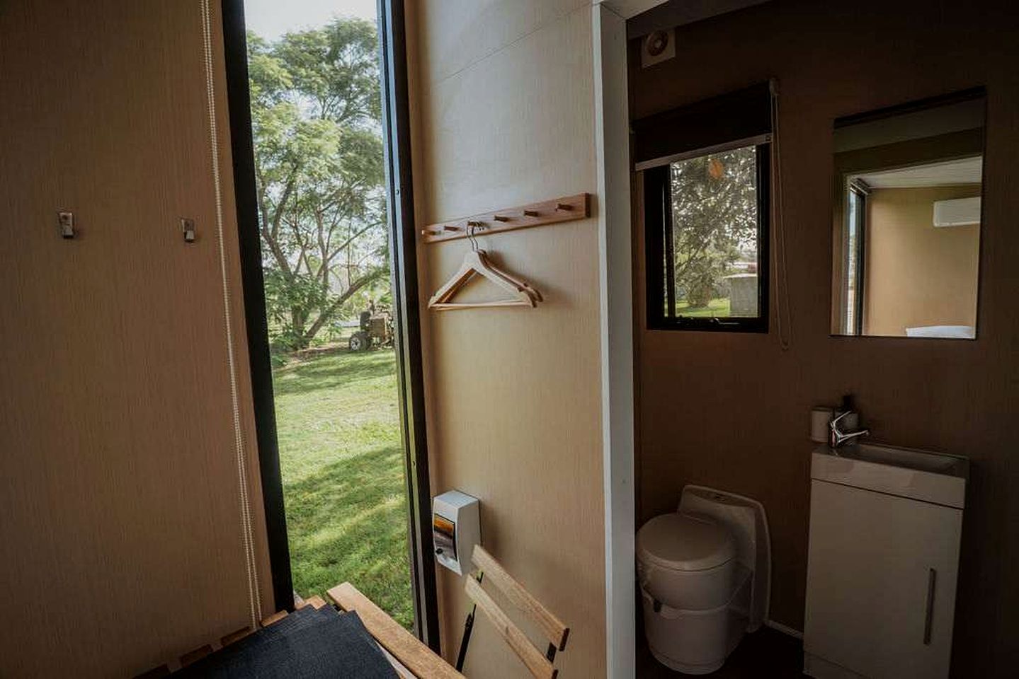 Great Tiny House with Lovely Hiking Trails and Wildlife in Queensland