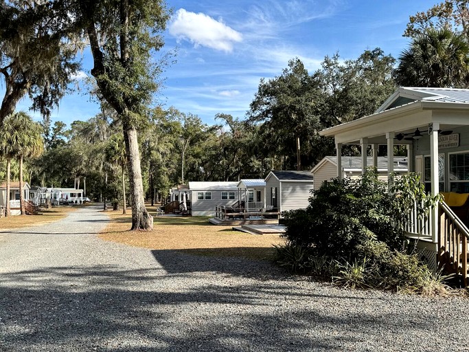 Cabins (United States of America, Dunnellon, Florida)