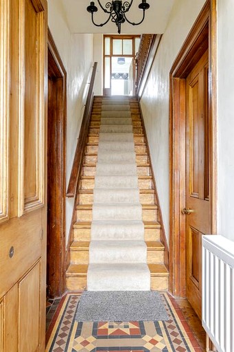 Vacation Rentals (United Kingdom, --, --)